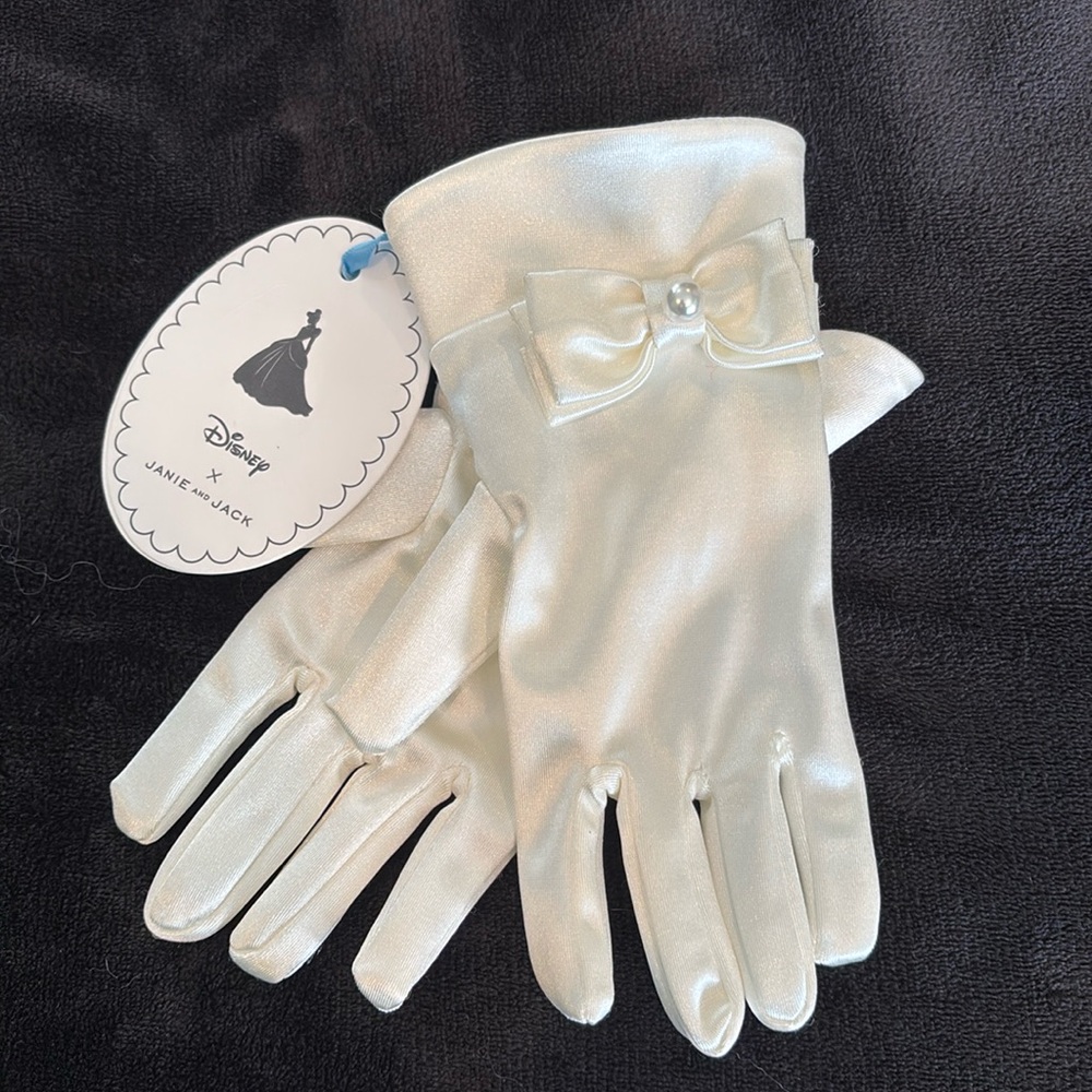 Janie and Jack Cinderella Princess gloves size 4-5